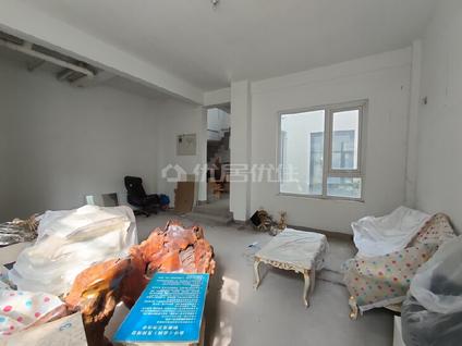 北京CBD玲珑墅4室3厅223.69平中楼层/共3层