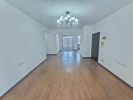 北京坚美园3室2厅133平低楼层/共11层