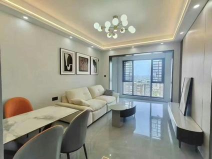 海口滨江华庭3室2厅81.75平高楼层/共31层