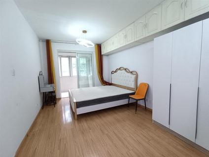 南京凤来南园2室1厅49平低楼层/共29层