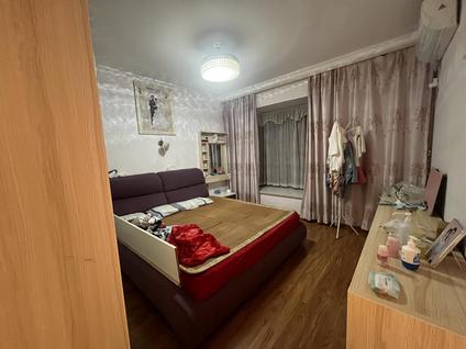 北京新苑小区(石峰)4室2厅139.73平低楼层/共21层