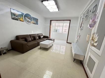 北京信合湖畔春天(二期)2室1厅100平低楼层/共6层