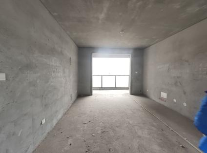 北京望族水岸3室2厅122平低楼层/共17层