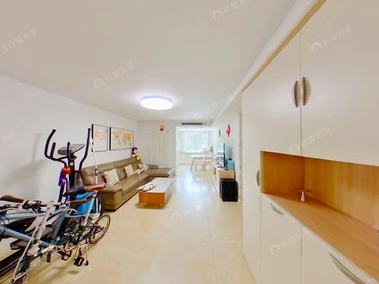 北京今典花园2室2厅126.36平低楼层/共20层