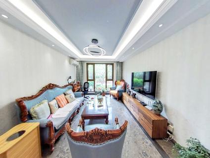 北京泷悦长安2室1厅111.04平低楼层/共24层