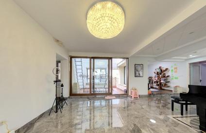 海口骏豪仕家4室2厅190.1平高楼层/共32层