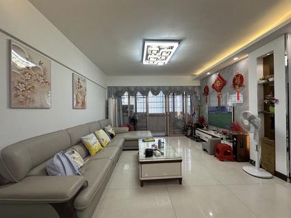 北京裕隆花园4室2厅135平中楼层/共16层