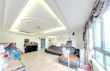 北京龙海景苑3室2厅118.04平中楼层/共11层