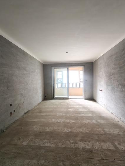 北京中成水岸绿洲3室2厅128.44平低楼层/共27层