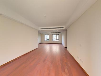 株洲晋合湘水湾(四期)3室2厅157.78平低楼层/共33层