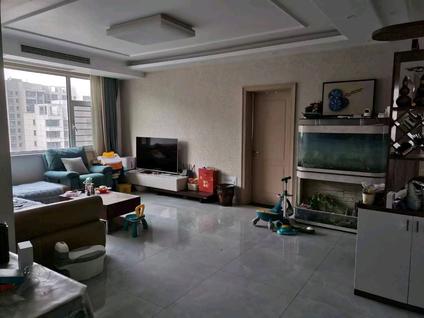 北京城投御景华府西区3室2厅126平高楼层/共17层