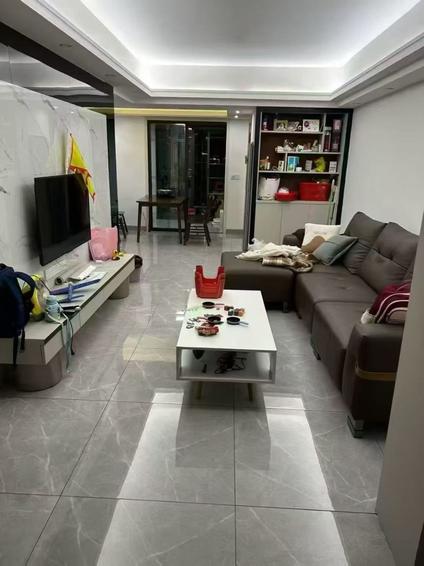 汕头丰迪柏悦2室2厅82平高楼层/共17层