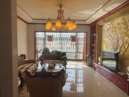 沈阳尊龙苑(西区)5室3厅293.93平高楼层/共6层