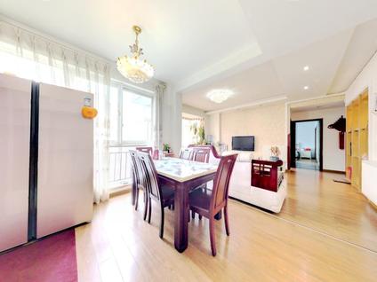 成都上锦雅筑3室1厅103.81平高楼层/共18层