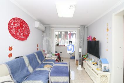 北京龙潭西里公寓小区2室1厅97.11平高楼层/共6层