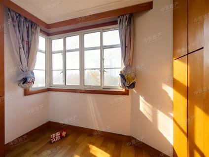 北京金鹿大楼2室1厅64.27平低楼层/共29层