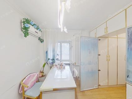 北京酒仙桥三街坊2室1厅55.07平低楼层/共6层