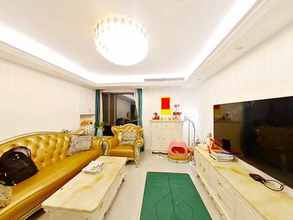 北京广宇西城年华3室2厅130.23平低楼层/共26层
