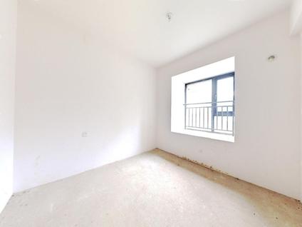 北京人居东城花汇3室2厅90.8平低楼层/共26层