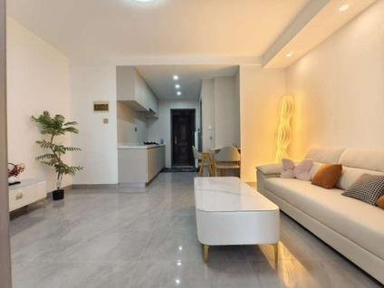 海口国森大厦2室1厅51平高楼层/共18层