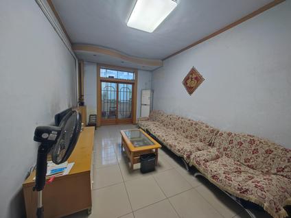 北京市政府小区2室2厅63.43平中楼层/共5层