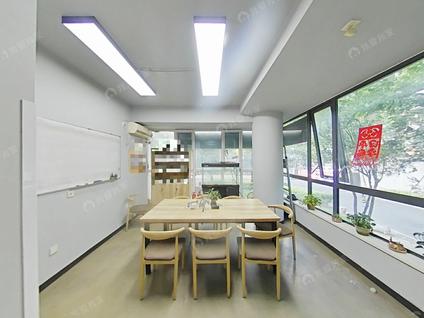 北京朗文名邸2室1厅108.57平低楼层/共28层