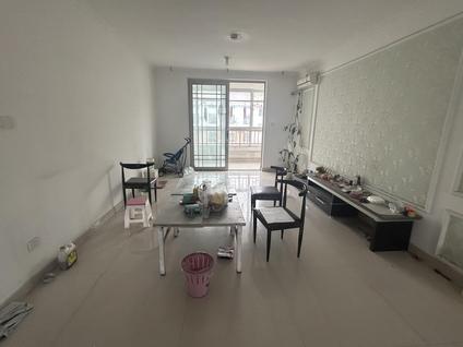 北京裕昌水岸新城3室2厅138平高楼层/共7层