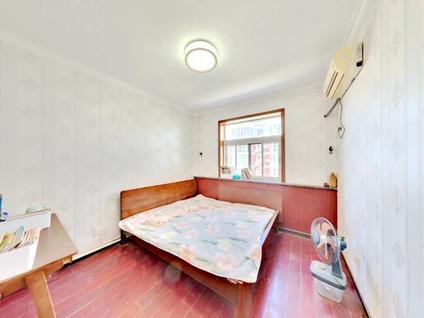 北京燕郊阳光小区3室1厅130平中楼层/共5层