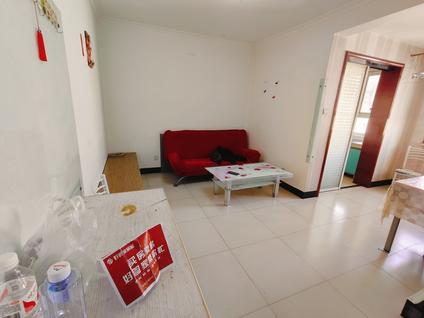 北京永宁白金公寓1室1厅52平中楼层/共33层