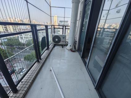 北京北海名座3室2厅86.05平低楼层/共33层