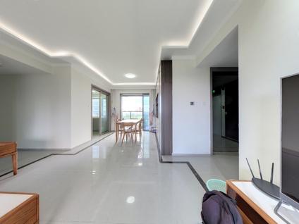 海口华侨城曦海岸4室2厅152平中楼层/共17层