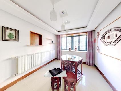 北京德馨园3室2厅140.3平低楼层/共5层