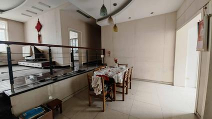 北京大石堡小区3室2厅140平高楼层/共7层