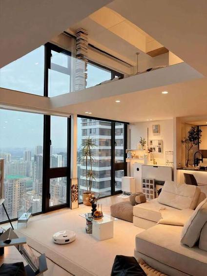 北京绿地环球文化金融城2室1厅52平中楼层/共15层