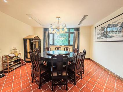 北京雍景新城(翔龙湾)6室4厅621平低楼层/共3层