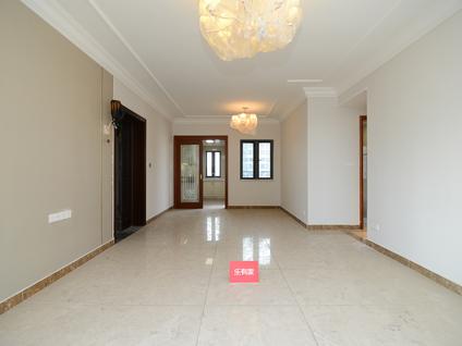 江门恒大御景半岛4室2厅143.44平高楼层/共32层