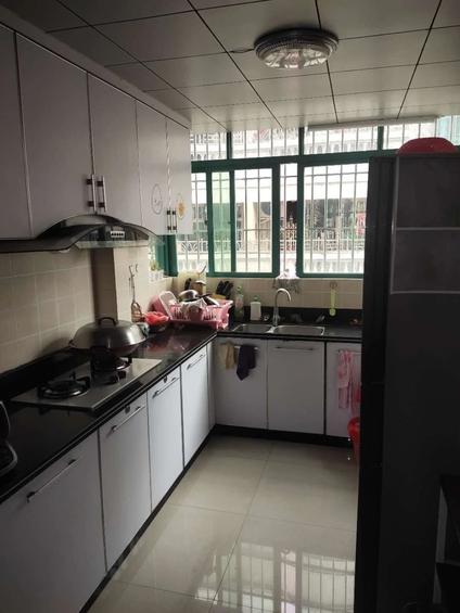 江门龙山花园2室2厅90平高楼层/共8层