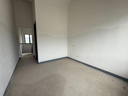 徐州融创凤鸣桃花3室2厅133平低楼层/共2层