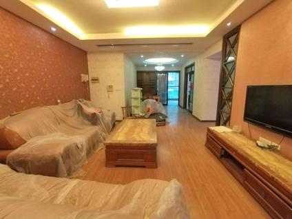 北京东正国际3室2厅130平中楼层/共12层