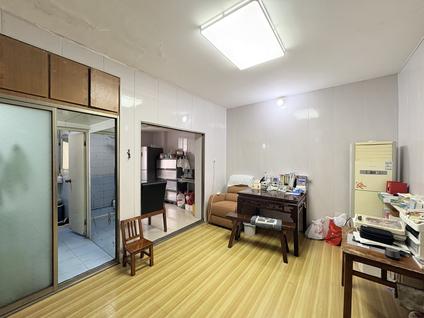 北京龙凤新村2室2厅74平低楼层/共6层