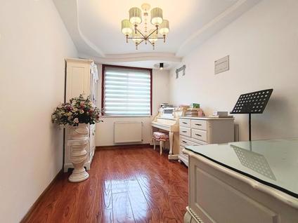 北京汉泉山庄(南区)4室3厅229.51平中楼层/共5层