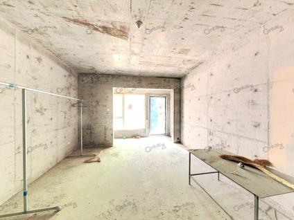 西安曲江汉华城6室3厅126.49平低楼层/共34层