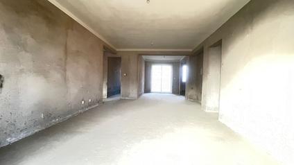 北京和润卧龙城3室2厅126平中楼层/共11层