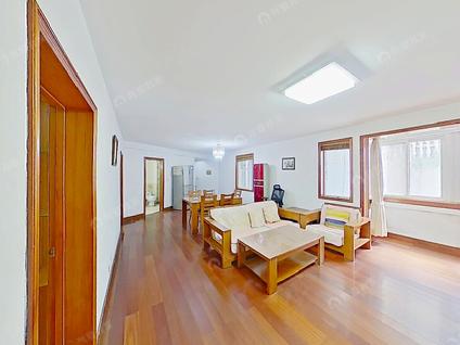 杭州临江风帆公寓3室2厅127.46平低楼层/共19层