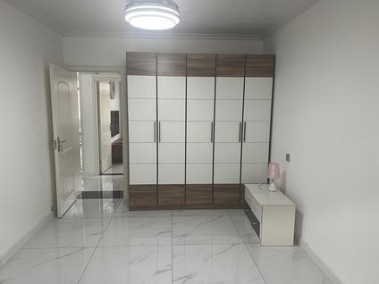 北京教育楼2室1厅75平中楼层/共4层