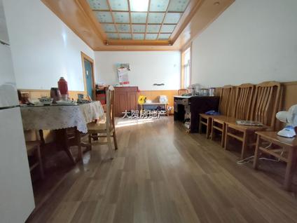 南京幕府山庄3室1厅80平高楼层/共6层