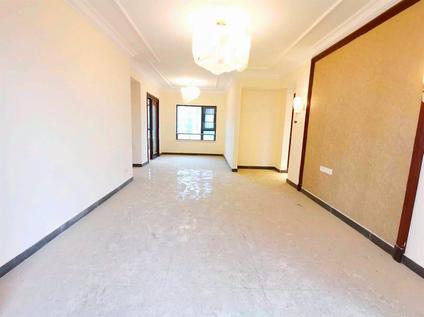 北京恒大新世界御湖3室2厅115平低楼层/共32层