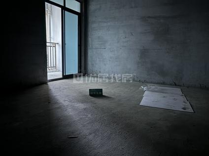 宜昌东辰心语2室2厅84.29平低楼层/共33层