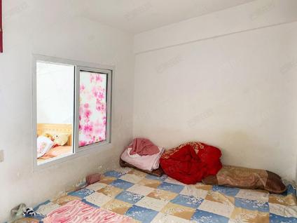 北京青春公寓1室1厅45平中楼层/共9层