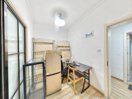 北京常府街2室1厅45.59平中楼层/共5层